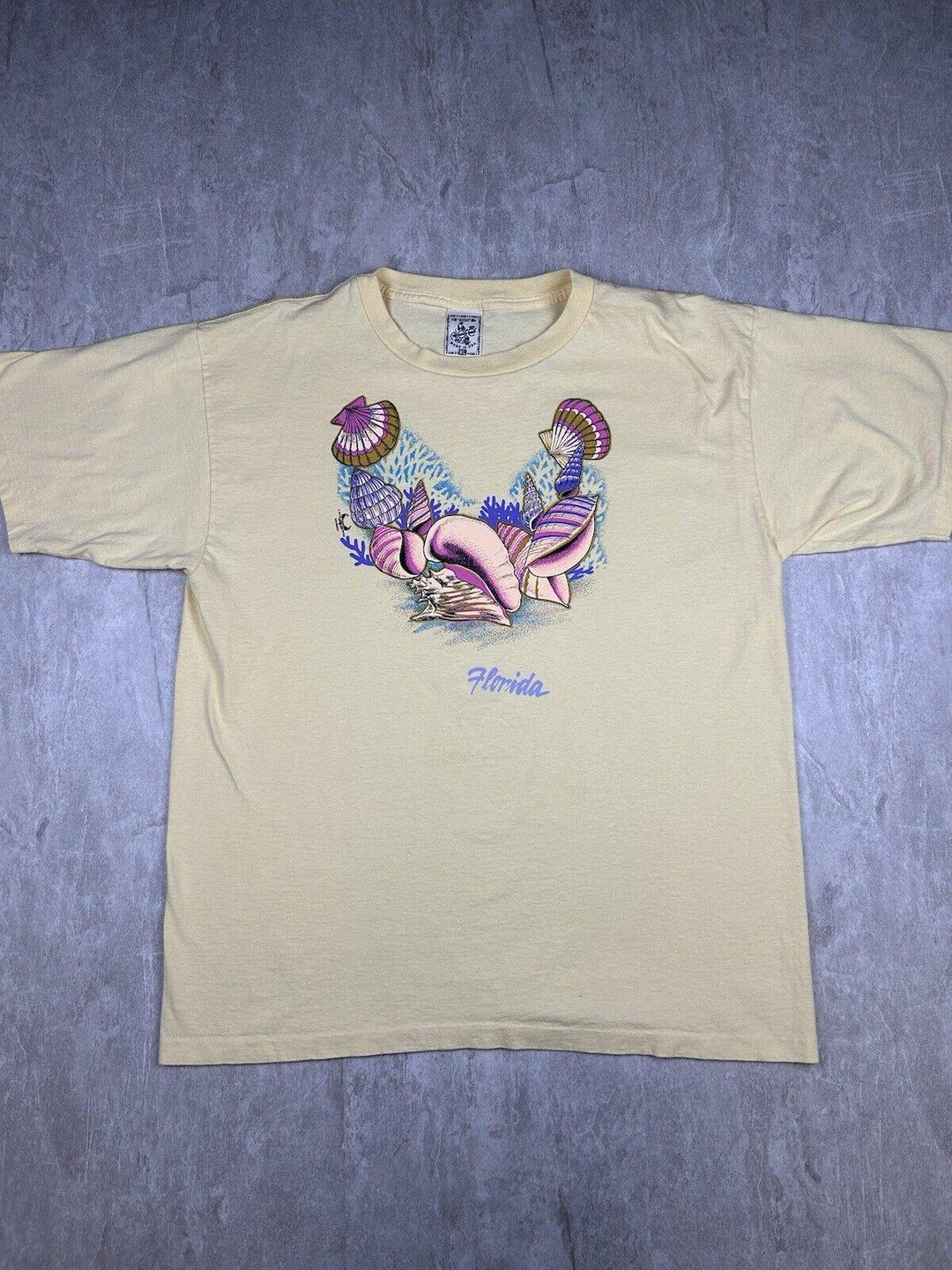 Vtg Alore Florida Beach Shells Yellow T-shirt USA Single Stitch