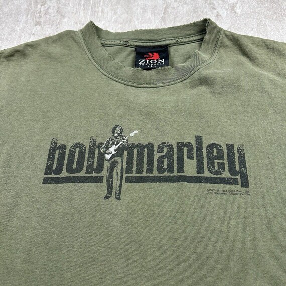 Distressed Vintage 2000s Bob Marley Zion Rootswear Green T-shirt
