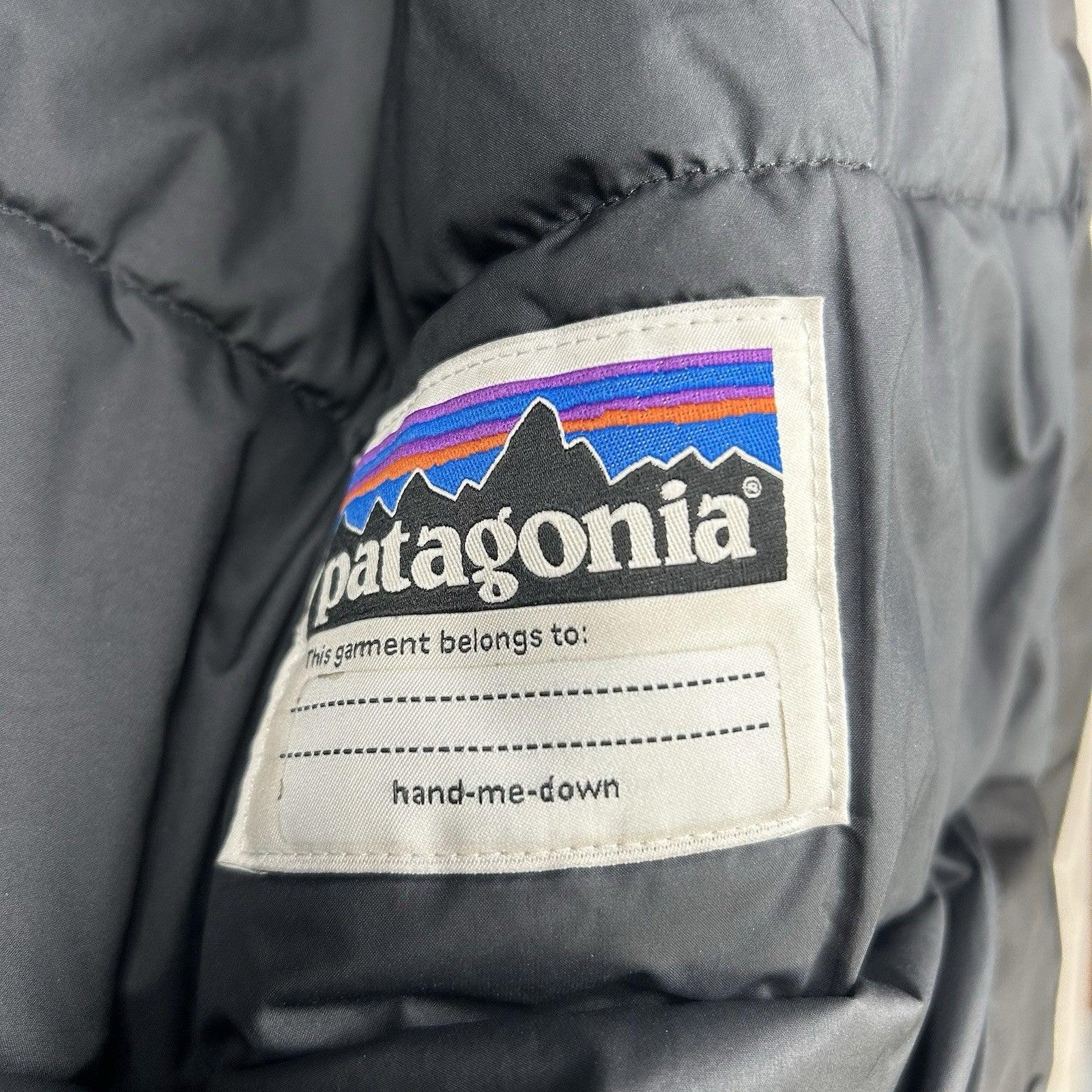 Black Patagonia H2NO Winter Hooded Ski Snowboard Jacket Youth Size