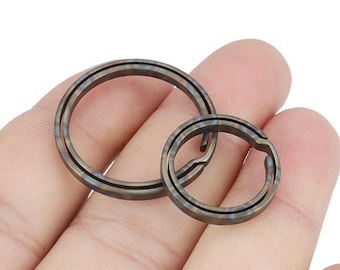 Titanium sleutelhanger met vlampatroon - TC4-legering sleutelhanger