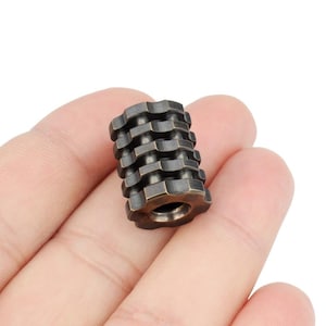 Cuentas de latón manuales: cuentas de paracord hechas a mano, cordones, llaveros y accesorios para pulseras.