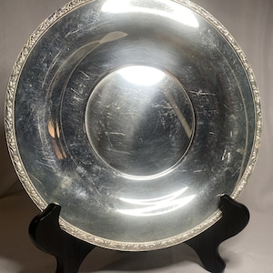 Vintage Oneida LTD. Silverplate Serving Platter.