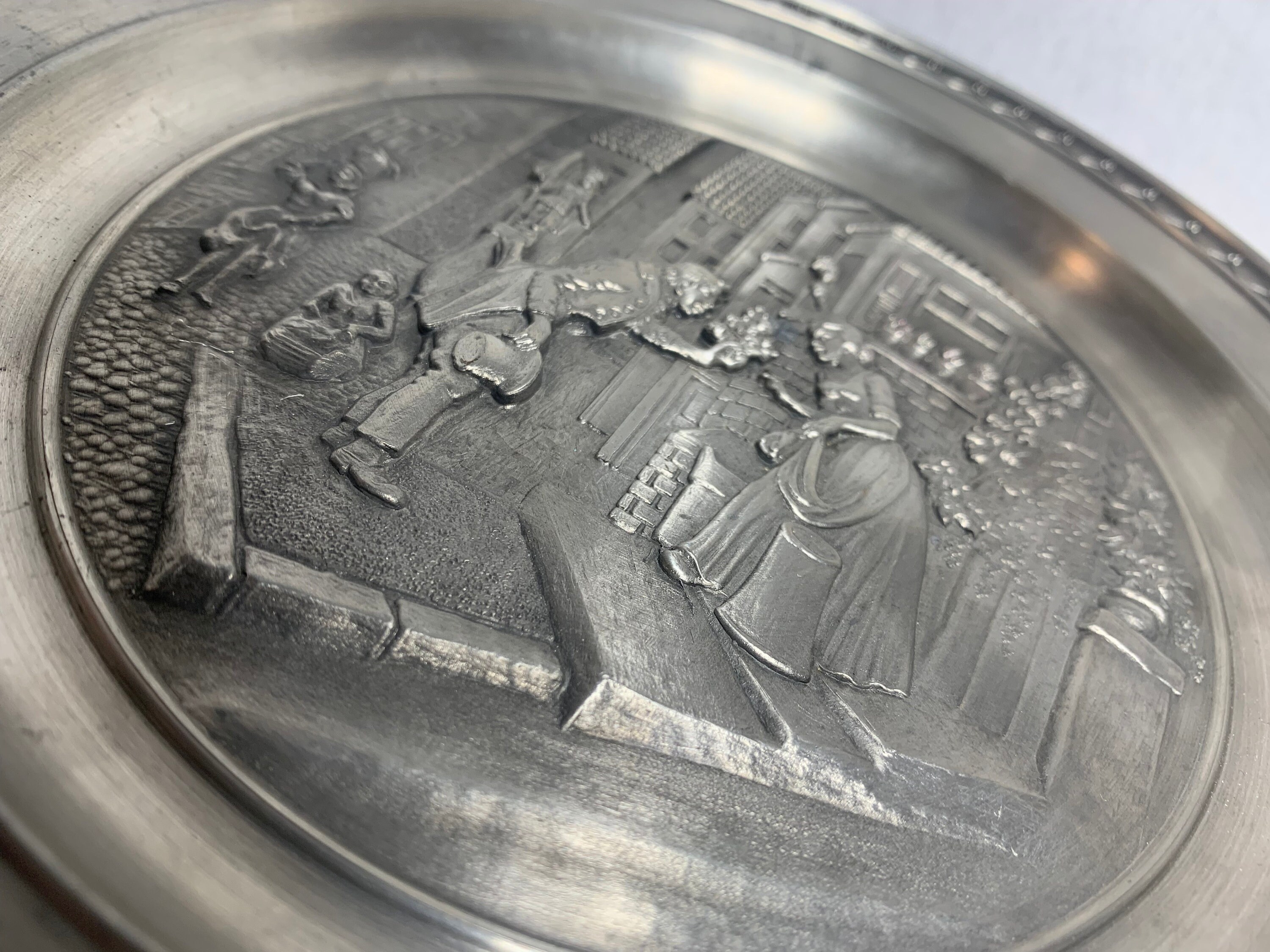 ヴィンテージドイツ製ピューター製壁掛け/プレート SKS Zinn - Etsy 日本