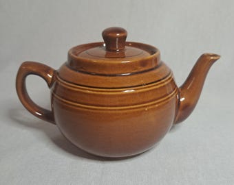 Brown Stripe Teapot