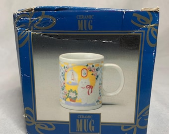 Vintage World Showcase Cat Coffee Mug With Box