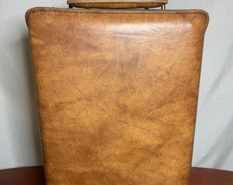 Vintage Leather Case Travel Bar With Keys&Accessories