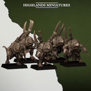 Könnte beinhalten: Eine Gruppe brauner Miniaturfiguren, vermutlich für ein Tabletop-Spiel. Die Figuren haben tierische Merkmale, Kapuzenmäntel und Waffen. Der Text "HIGHLANDS MINIATURES" ist oben zu sehen.