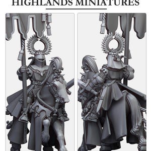 Peut inclure: Deux figurines miniatures grises de chevaliers à cheval. Les chevaliers portent des casques et des armures, tenant des bannières et des épées. Les chevaux sont également blindés. Le texte "HIGHLANDS MINIATURES" est en haut de l'image.