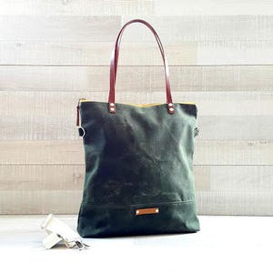 Waxed Canvas Tote Bag in Dark Forest Green Milano image 2