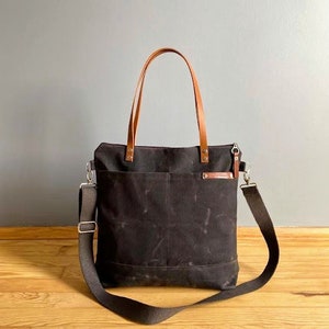ASSoS - WAXED CANVAS TOTE in Chocolate BRoWN ZiPPERED, Unisex, Laptop Bag, Diaper Bag, School Bag, Leather Straps, Macbook Pro Bag, Tote