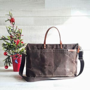 Sac fourre-tout en toile cirée, ciré marron chocolat, sac à couches ciré, sac messager marron foncé, toile cirée marron cirée, fourre-tout unisexe