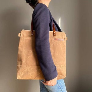 Cabas en toile cirée beige (tan) avec fermeture éclair, unisexe, sac pour ordinateur portable, sac à langer, cartable, lanières en cuir, café, sac Macbook Pro, fourre-tout