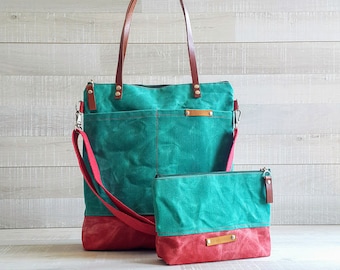 WAXED CANVAS TOTE in Green and Red ZiPPERED, Unisex, Laptop, Diaper Bag, Work Bag, School Bag, Leather Straps, Macbook Pro Bag, waxed Tote
