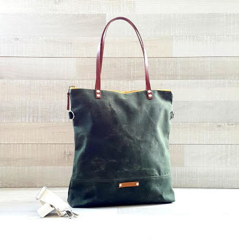 Waxed Canvas Tote Bag in Dark Forest Green Milano image 2