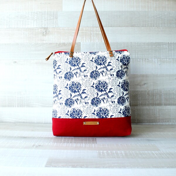 SALE Canvas Tote Bag, Navy Roses Bag, Diaper Bag, Nautical, EXPRESS SHIPPING, Genuine Leather Straps, White, Handbag, Summer, Laptop Tote