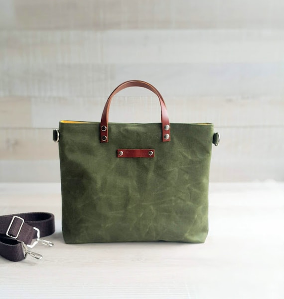 Waxed Canvas Tote small in Army GREEN dark - Etsy