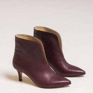 Burgund Leder Stiefeletten | Damen handgefertigte Stiefel | 6,5 cm Blockabsatz | Benutzerdefinierte Farben erhältlich | Wildleder oder Leder