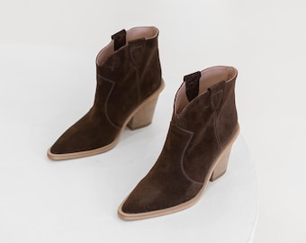 Pointed Toe Suede Ankle Boots, Western Cowgirl Booties
