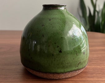 Inkwell shaped vase with bright green glaze