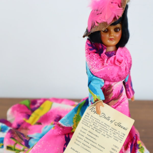 HAWAII Souvenir Doll MAUI Queen in Pink Handmade Royal Doll of Hawaii Vintage 1960s Traditional Costume