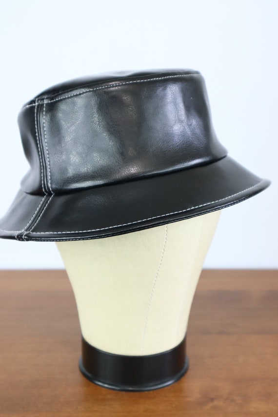 Black Women's Bucket Hat - Vintage Bucket Hat 21.5