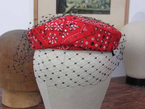 Red Bandana Pillbox Fascinator Hat Vintage 1970s … - image 1