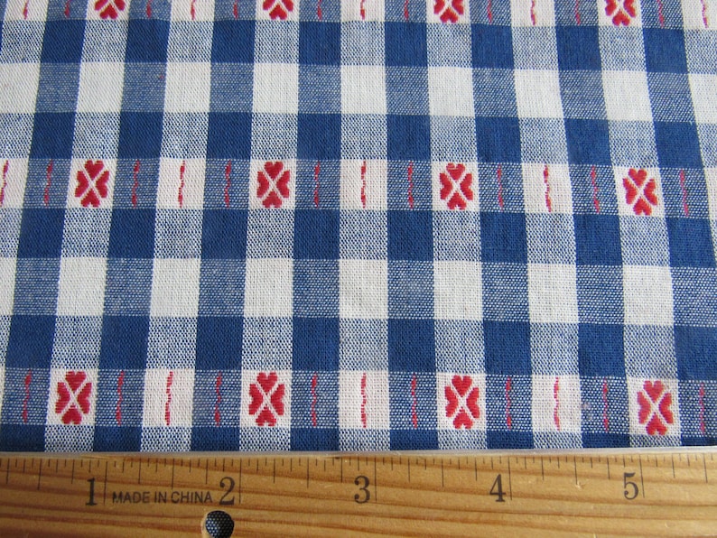 Sewing Fabric Home Decor Quilting Curtains Red White /& Blue Embroidered Fabric 2.9 yards Vintage Woven Cotton Tablecloth Fabric 57x106