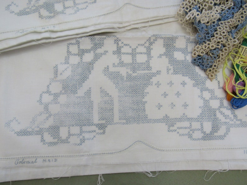 Prestamped Pillowcases to Embroider Vintage 1940s COLONIAL Etsy