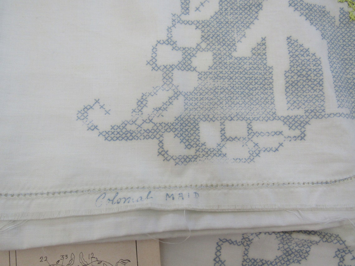 PreStamped Pillowcases to Embroider Vintage 1940s COLONIAL Etsy
