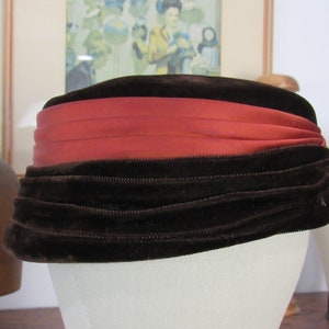 Vintage Pill Box Hat 1960s Pleated Brown Velvet & Copper Satin Women's Hat image 5