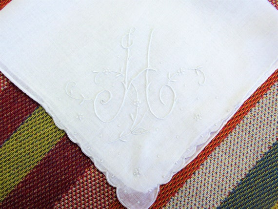 Early 20th Century linen hand embroidered napkin  handkerchief monogram /'H/' Wedding Bridal