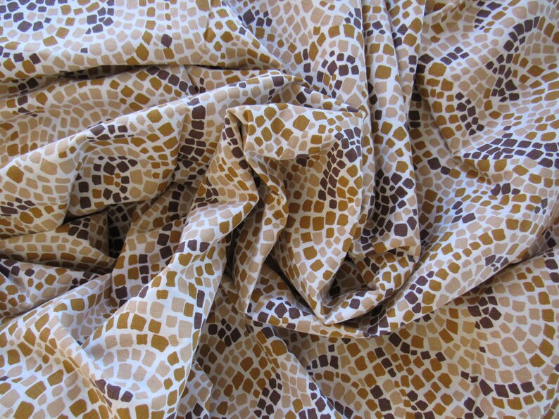 Novelty Fabric Vintage 1960s COBBLESTONE Yellow Brick Road Whimsical Cotton Fabric 37x 2-12yds Sewing Craft Clothing Children Quilting