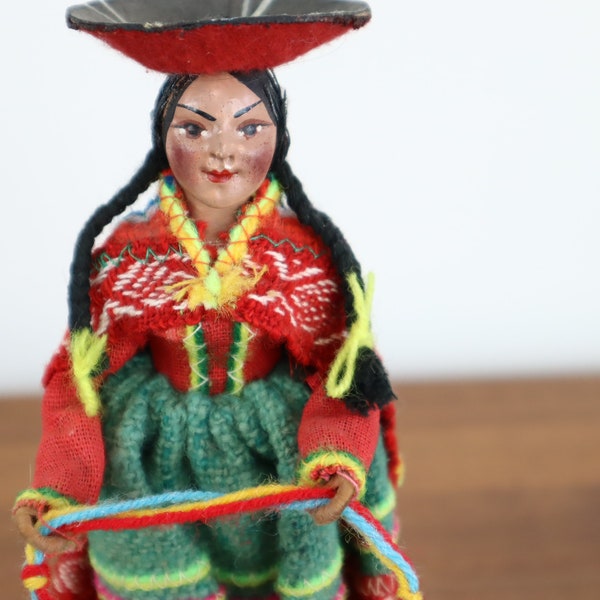 PERU Souvenir Doll WEAVER Woman from Cusco Vintage 1960s Hispanic Ethnic Traditional Costume in Wool