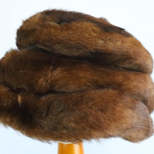 1960s Wool Shearling Fur Hat: Vintage Dark Brown Pillbox Turban