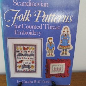 Vintage Scandinavian Embroidery Pattern Book: Counted Cross-Stitch Needlework