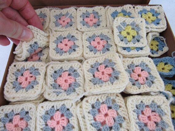 98 Handmade Granny Squares FOR BABY BLANKET Vintage Crocheted - Etsy 【予約販売】本 US Vintage Ivory Blanket Granny’s ラグ