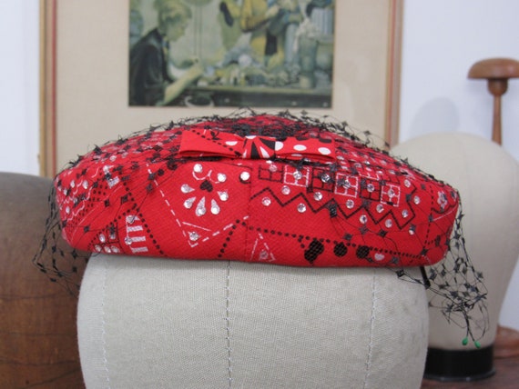 Red Bandana Pillbox Fascinator Hat Vintage 1970s … - image 5