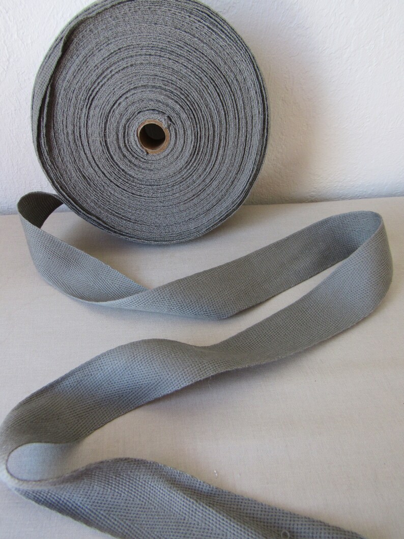1/" Cotton Twill Finishing Tape Trim Herringbone ~ White 12 yd