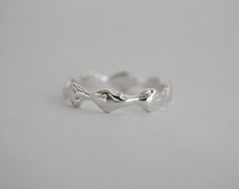 WAVY sterling silver ring