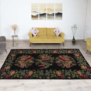 Vintage Bessarabian Kilim Rug: Hand Woven Floral Wool Rug (185x320cm)