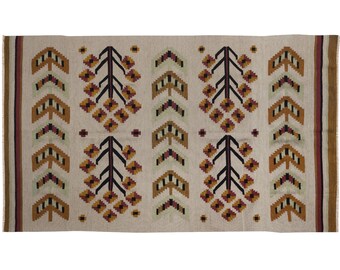 Turkish Wool Kilim Rug: Handmade Flat Woven Art Deco Rug (5x8)