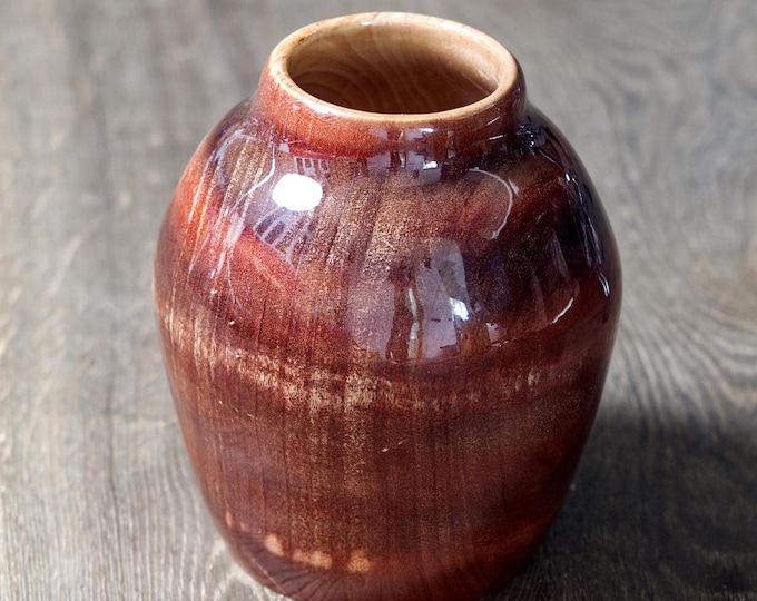 UNIQUE Handcrafted Luxury Elm Wood Vase, Gloss Resin Wood, Handmade Gift, New Homeowner Gift, Unique Gift For Mum, named Siamese Twins