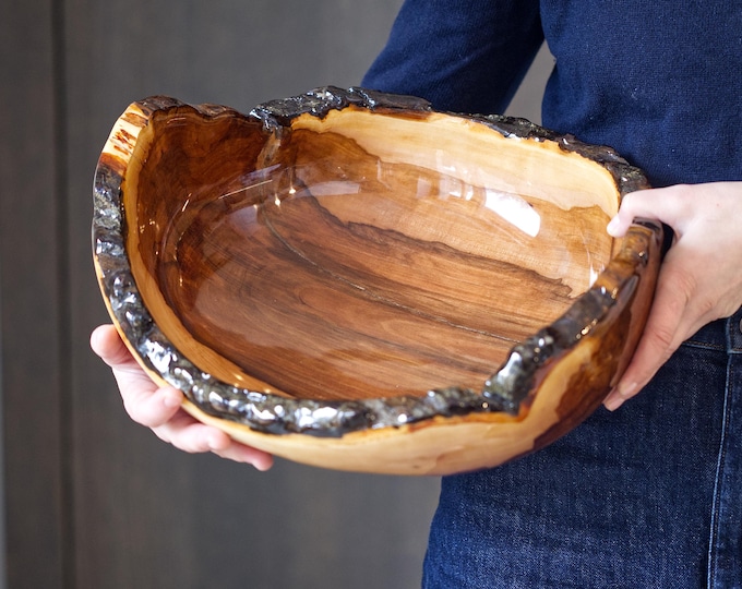 Luxury Handmade Apple Wood Bowl, Gloss Resin Wood, Gifts For Her, Art Woodworks, Unique Centerpiece, New Mom Gift, named Reunition Of Twins
