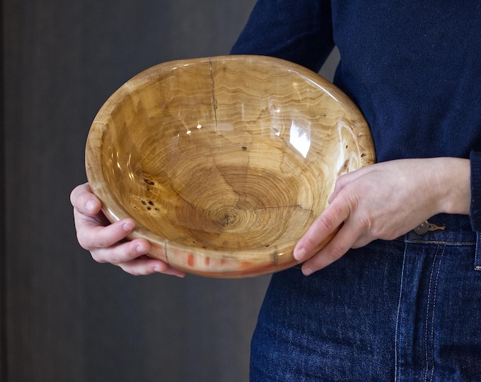 Luxury Handmade Elm Wood Bowl, Gloss Wood Bowl, Best Gift For Mom, Gloss Resin Wood, Gloss Epoxy Bowl, Wood Wedding Gift, named Trump Galaxy