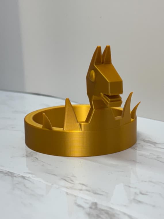 Victory Crown (Fortnite-Inspired Display / Wearable)