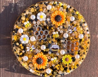 REUSABLE Bee Themed Picky Pad! Use 30+ Times Fidget toy, Skin picking, Eco Friendly, Satisfy Your Urge to Pick, Delve and Peel,