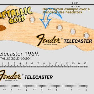 Könnte beinhalten: Ein Gitarrenkopfplatten-Aufkleber mit dem Fender Telecaster-Logo in Gold und Schwarz. Der Aufkleber trägt die Aufschrift "Telecaster 1969. METALLIC GOLD LOGO." Das Bild enthält Maße von 18,33 cm und 7,22 Zoll.