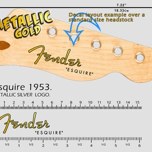Może przedstawiać: Przykład układu kalkomanii główki gitary, o szerokości 18,33 cm, z logo Fender i napisem "ESQUIRE" w kolorze złotym. Kalkomania jest oznaczona jako "METALLIC GOLD" i "Esquire 1953." Dołączona jest linijka w calach i centymetrach.