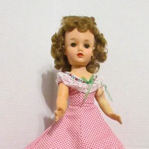Ideal 21-inch Revlon doll clothes, 21-inch Cissy by Madam Alexander doll clothes