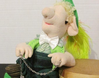 woodland elf doll, Gnome, Elf, leprechaun, Soft sculpted Doll